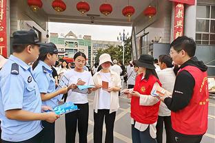 卡拉格：阿森纳的中后场非常稳固，相比利物浦更看好他们